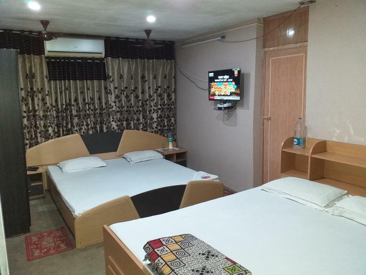 加尔各答 Royal Paying Guest酒店 外观 照片